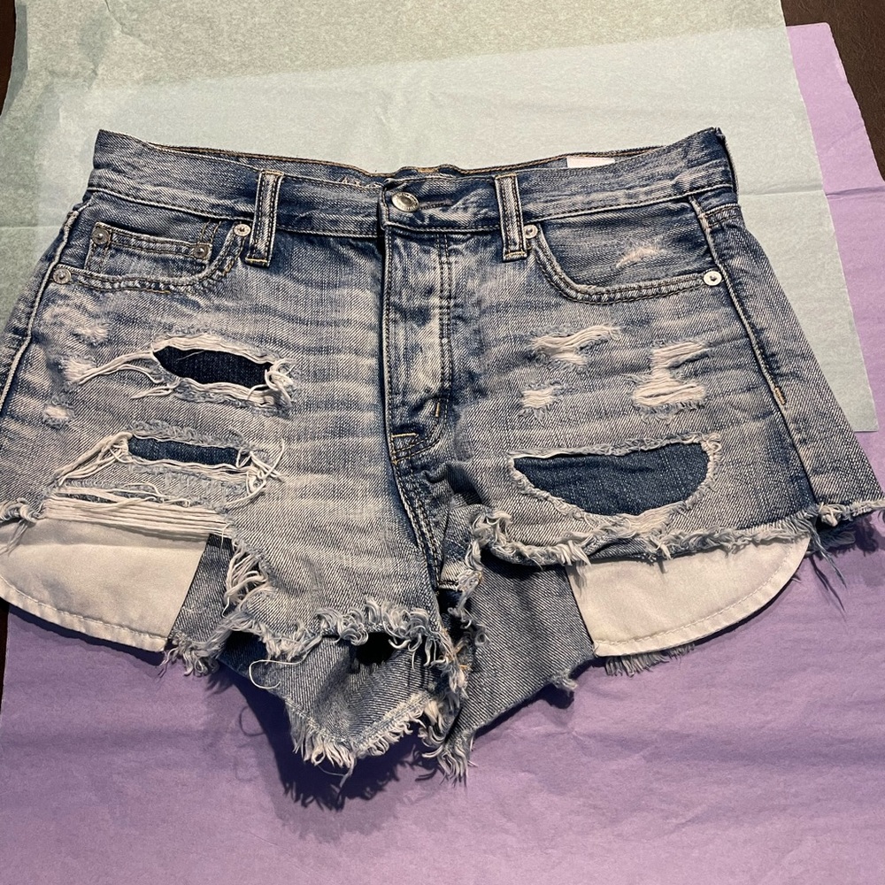 american eagle, size 4 denim shorts